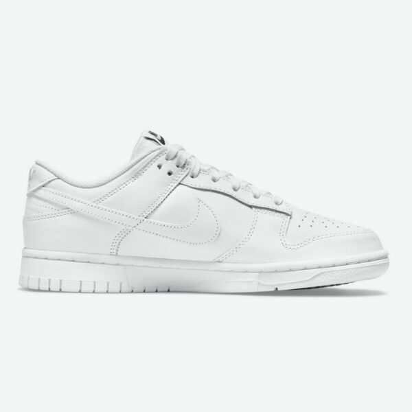 Nike Dunk Low 'Triple White' (W) - Зображення 2