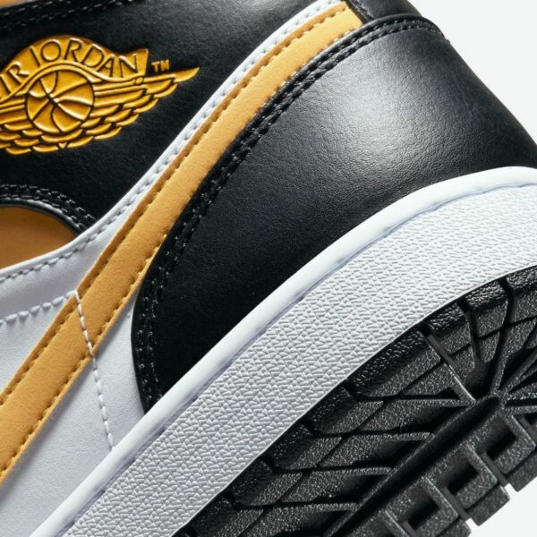 Air Jordan 1 Mid 'Black University Gold' - Зображення 8