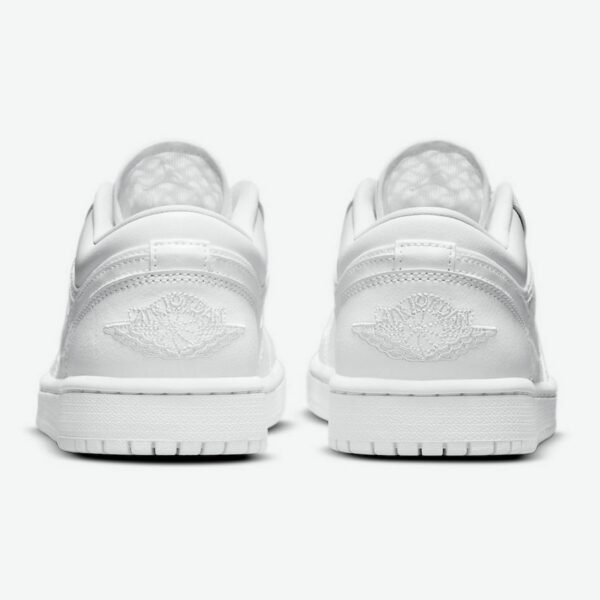 Air Jordan 1 Low Breathe 'Triple White' (W) - Зображення 5