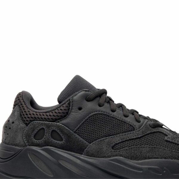 adidas Yeezy Boost 700 "Utility Black" - Зображення 4