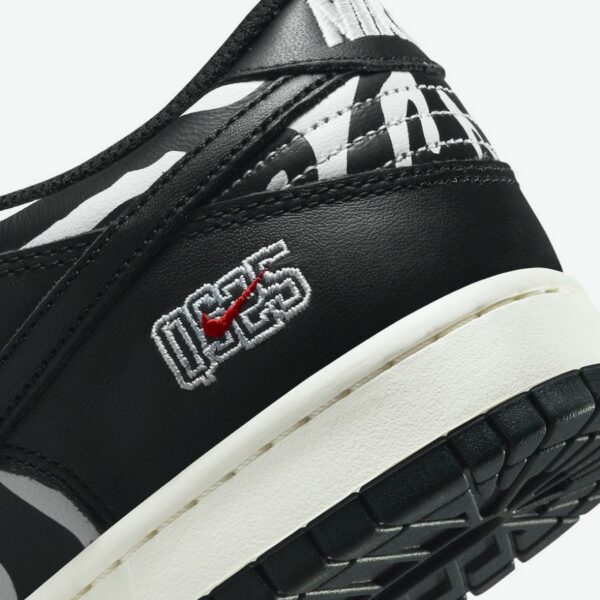 Quartersnacks x Nike SB Dunk Low 'Zebra' - Зображення 8