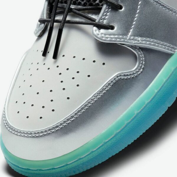Air Jordan 1 Low SE 'Metallic Silver Gradient' (W) - Зображення 7