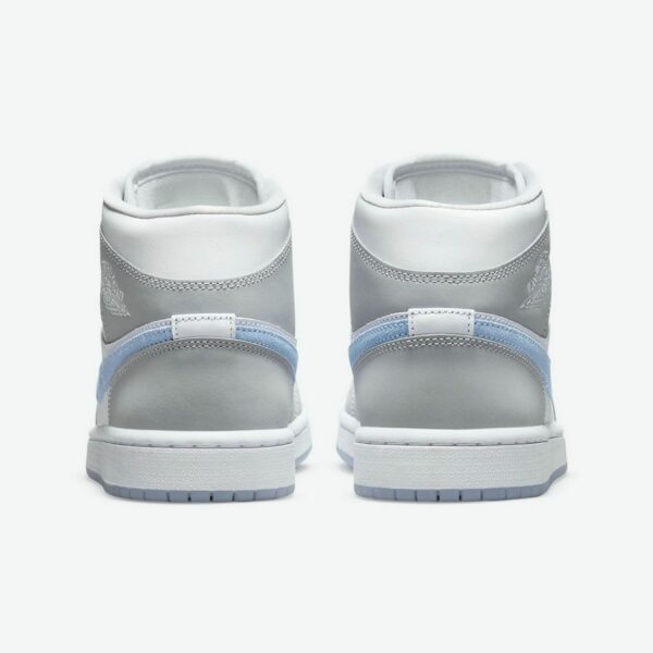 Air Jordan 1 Mid 'Wolf Grey Aluminum' (W) - Зображення 5