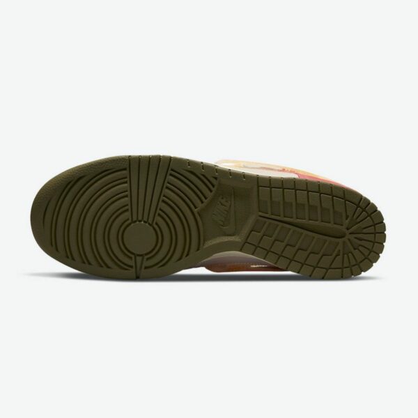 Social Status x Nike Dunk Mid 'Strawberry Milk' - Зображення 6