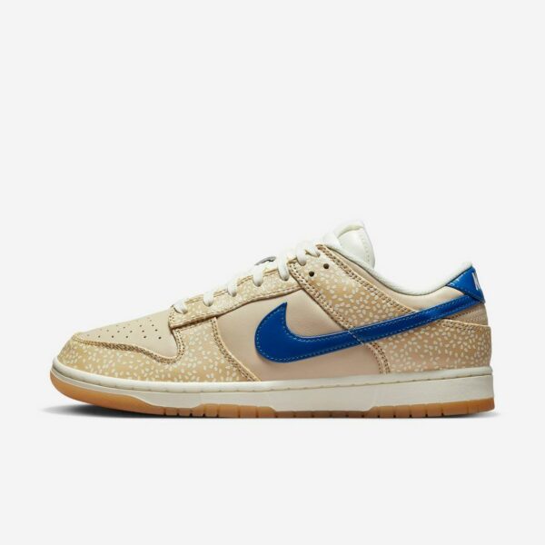 Nike Dunk Low "Sesame Seed Bun"