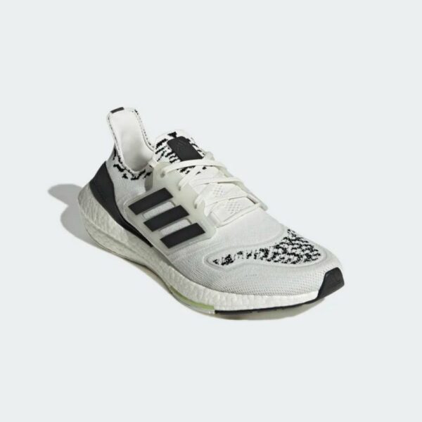 adidas Ultraboost 22 Almost Lime - Зображення 2