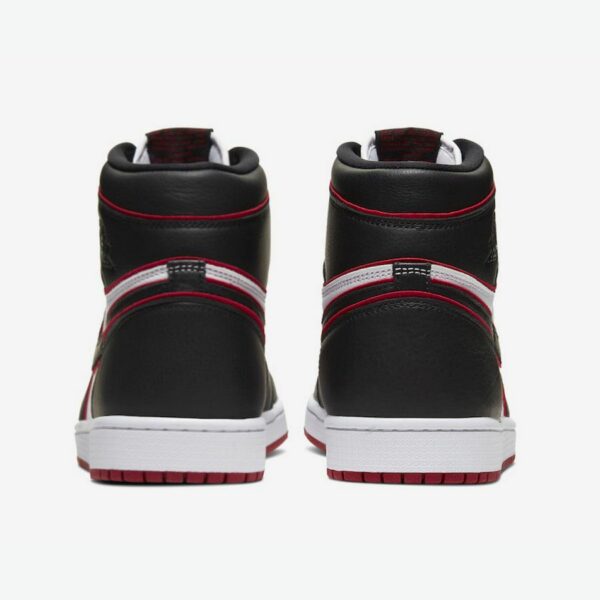 Air Jordan 1 Retro High OG 'Bloodline' - Зображення 5