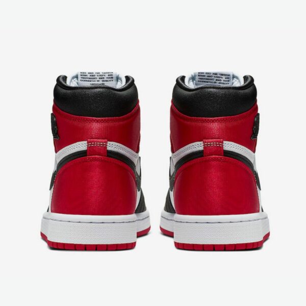 Air Jordan 1 Retro High 'Satin Black Toe' (W) - Зображення 5