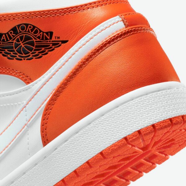 Air Jordan 1 Mid SE 'Electro Orange' - Зображення 8