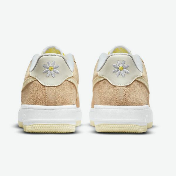 Nike Air Force 1 Low 'Lemon Drop' (GS) - Зображення 4
