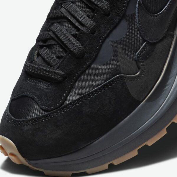 Nike x Sacai Vaporwaffle “Black and Gum” - Зображення 9
