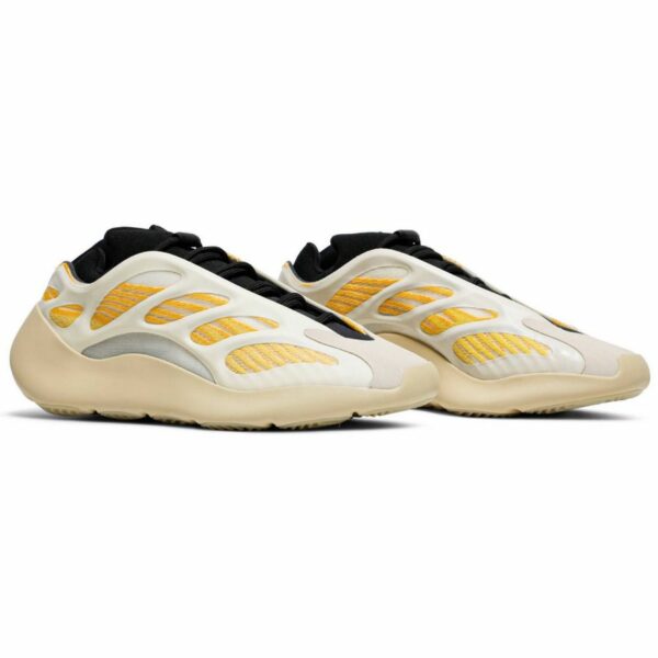 adidas Yeezy 700 V3 "Safflower" - Зображення 3