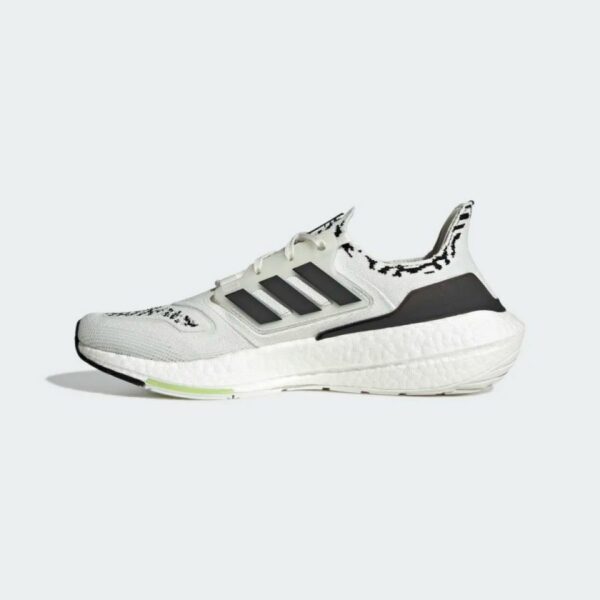 adidas Ultraboost 22 Almost Lime - Зображення 4