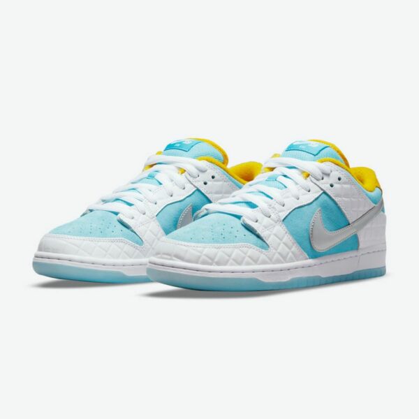 FTC x Nike SB Dunk Low - Зображення 3