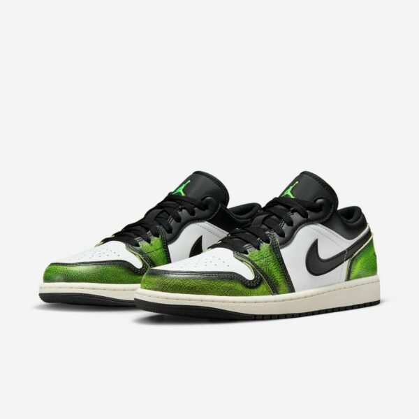 Air Jordan 1 Low "Black Electric Green” - Зображення 6