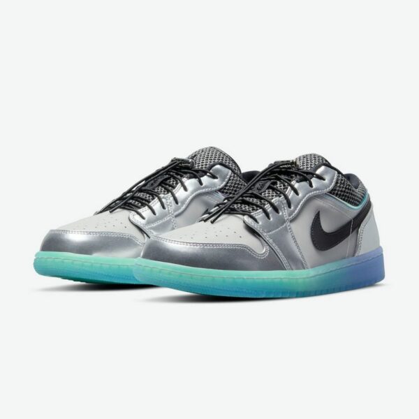 Air Jordan 1 Low SE 'Metallic Silver Gradient' (W) - Зображення 3