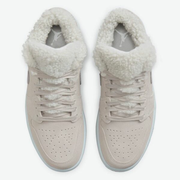 Air Jordan 1 Low SE 'Sherpa Fleece' (W) - Зображення 4
