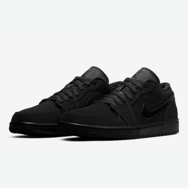 Air Jordan 1 Low 'Triple Black' - Зображення 3