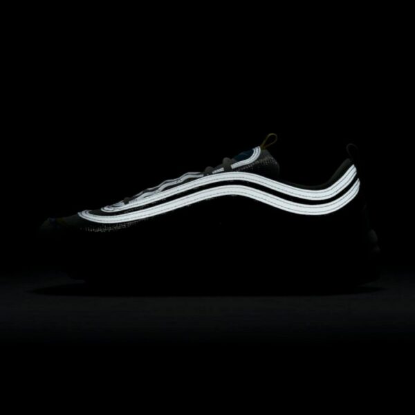 Undefeated x Nike Air Max 97 UCLA - Зображення 10