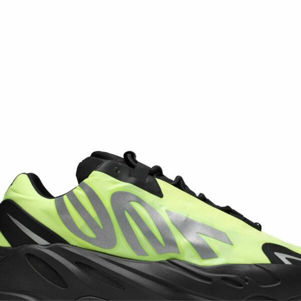 adidas Yeezy Boost 700 MNVN "Phosphor" - Зображення 4