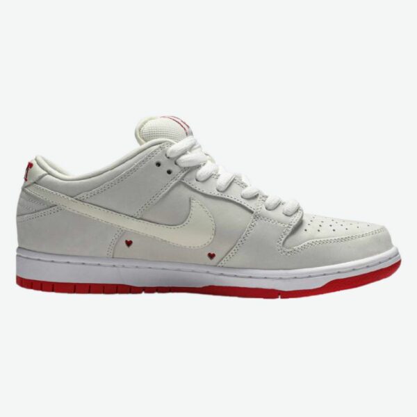 Girls Don't Cry x Nike Dunk Low Pro SB QS 'Friends & Family' - Зображення 2