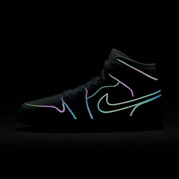 Air Jordan 1 Mid SE 'Iridescent Trim' (W) - Зображення 7