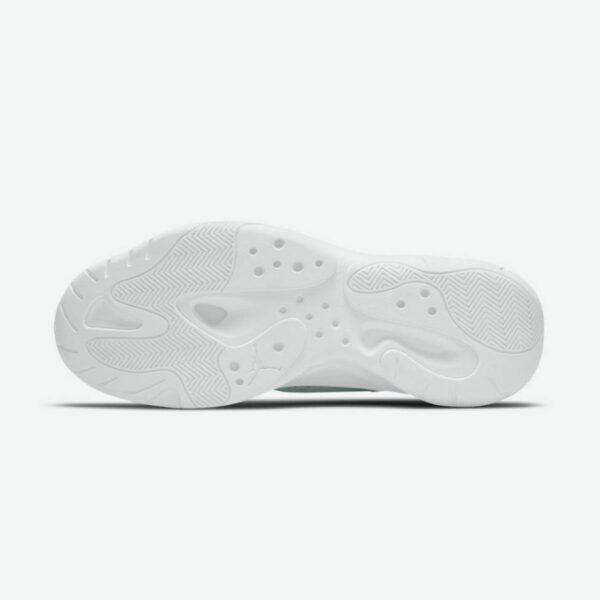 Air Jordan 11 CMFT Low "Barely Green" - Зображення 3