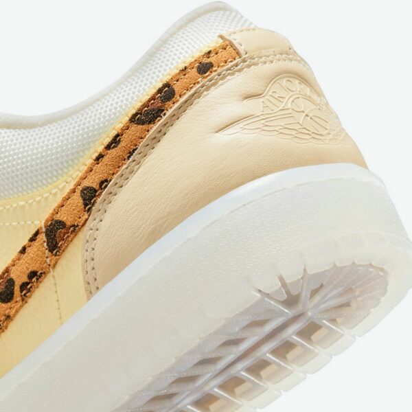 Air Jordan 1 Low 'SNKRS Day' (W) - Зображення 8