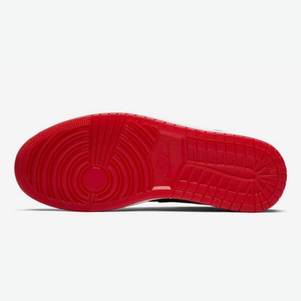 Air Jordan 1 Retro Mid 'Bred' - Зображення 6