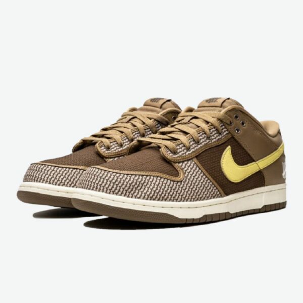 Undefeated x Nike Dunk Low SP 'Canteen' - Зображення 3
