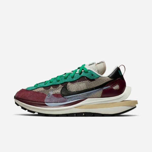 Nike x Sacai Vaporwaffle Villain Red Neptune Green