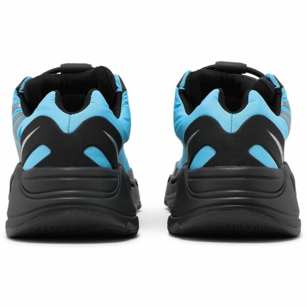 adidas Yeezy Boost 700 MNVN 'Bright Cyan' - Зображення 5