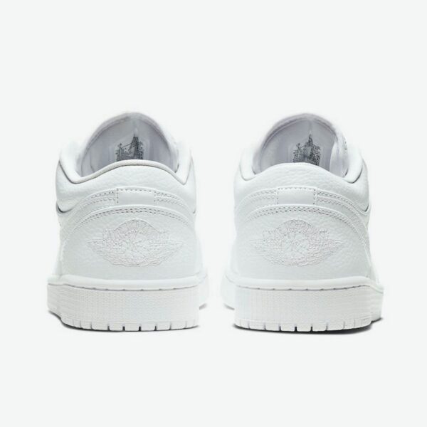 Air Jordan 1 Low 'Triple White' - Зображення 5