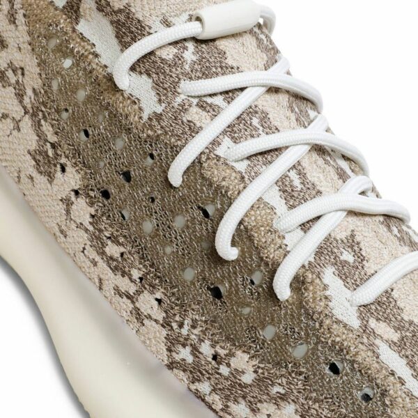 adidas Yeezy Boost 380 "Pyrite" - Зображення 8