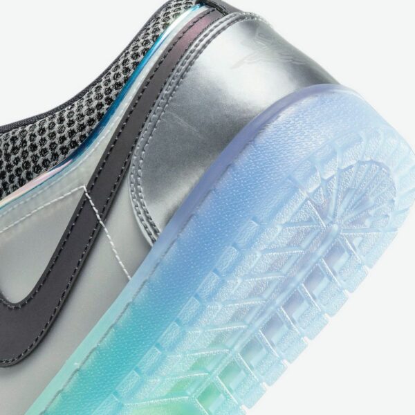 Air Jordan 1 Low SE 'Metallic Silver Gradient' (W) - Зображення 8
