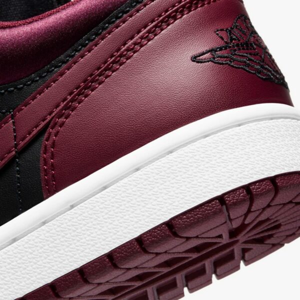 Air Jordan 1 Low Dark Beetroot Black (W) - Зображення 8