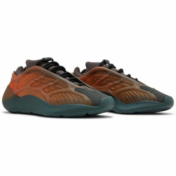 adidas Yeezy 700 V3 "Copper Fade" - Зображення 2