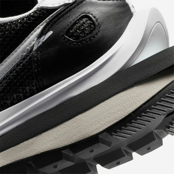 Nike x Sacai Vaporwaffle “Black” - Зображення 8