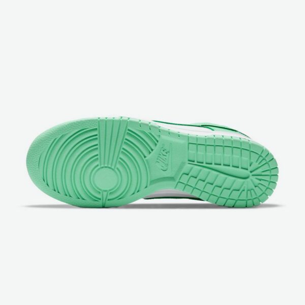 Nike Dunk Low 'Green Glow' (W) - Зображення 6