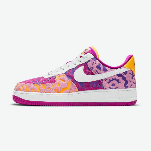 Nike Air Force 1 07 LV8 (W)