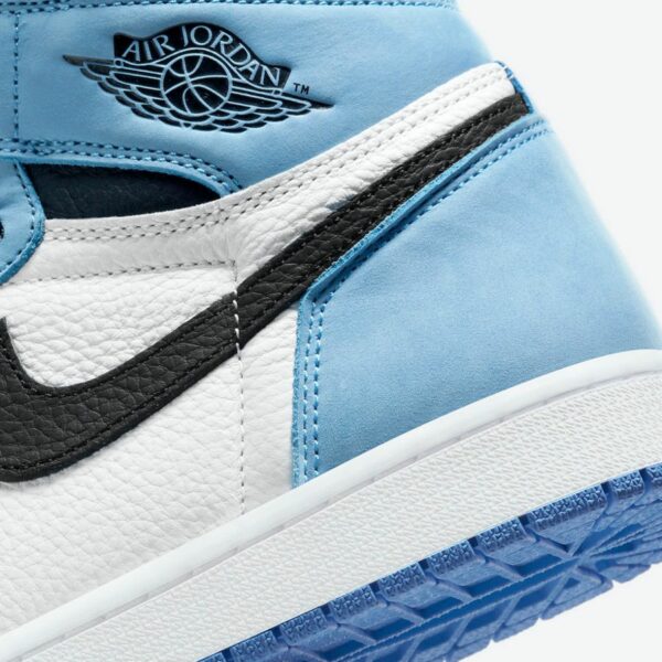 Air Jordan 1 Retro High OG 'University Blue' - Зображення 8