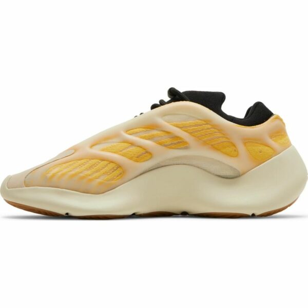 adidas Yeezy 700 V3 'Mono Safflower' - Зображення 7