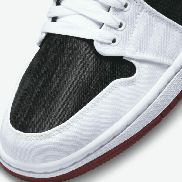 Air Jordan 1 Mid SE Utility "White Black Gym Red" (W) - Зображення 7