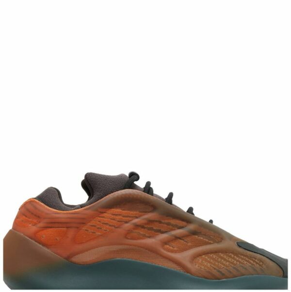 adidas Yeezy 700 V3 "Copper Fade" - Зображення 6