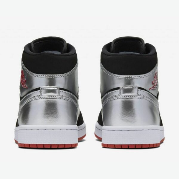 Air Jordan 1 Mid 'Black Metallic Silver' - Зображення 5