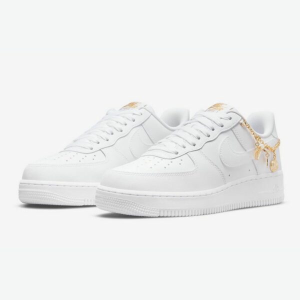 Nike Air Force 1 Low LX 'Lucky Charms' (W) - Зображення 3