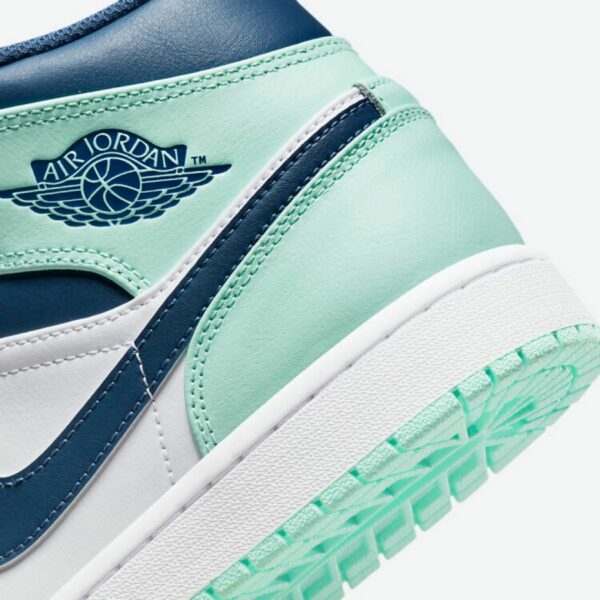 Air Jordan 1 Mid "Mystic Mint" - Зображення 5