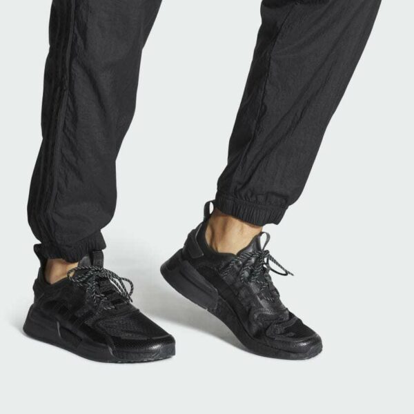 adidas NMD v3 "Triple Black" - Зображення 2