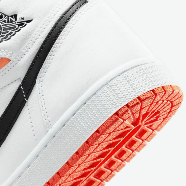 Air Jordan 1 Retro High OG 'Electro Orange' - Зображення 8