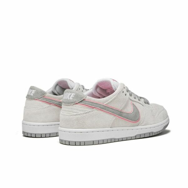 Nike SB Dunk Low "Ishod Wair Flat Silver" - Зображення 3